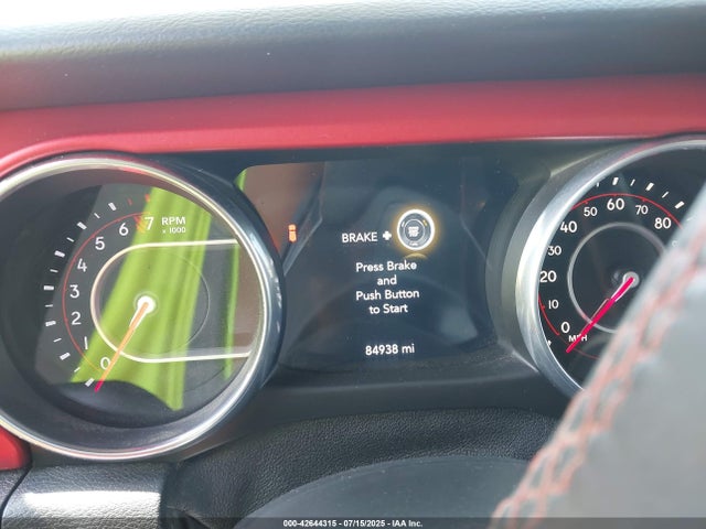 1C4HJXFG9JW166268 Jeep 2018