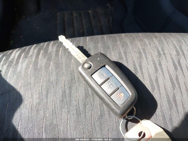 JN8AT2MV0KW385738 Nissan Rogue