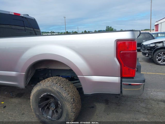 Ford 2022 2022 1FT8W3BT5NED07703 Image 8
