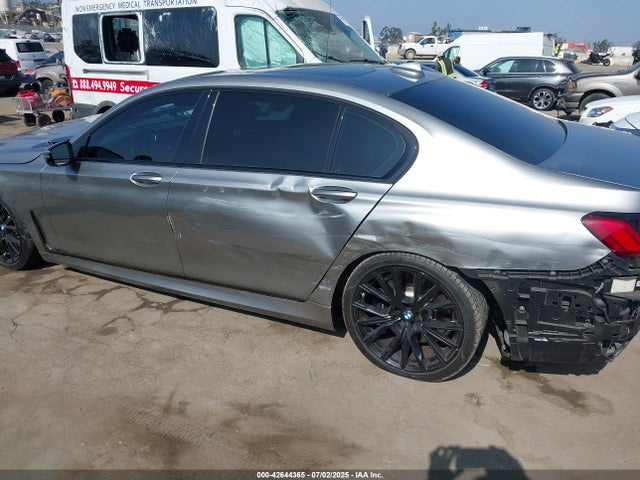 BMW 2022 2022 WBA7T2C05NCJ98753 Image 19