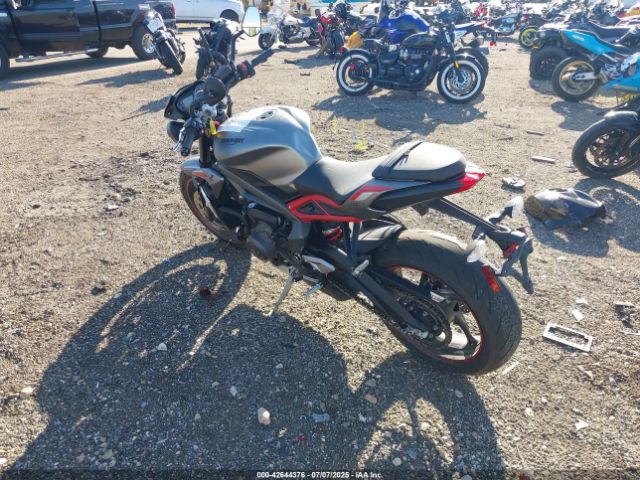 2020 TRIUMPH MOTORCYCLE STREET TRIPLE SMTA544D1LTAA1607 Photo 2