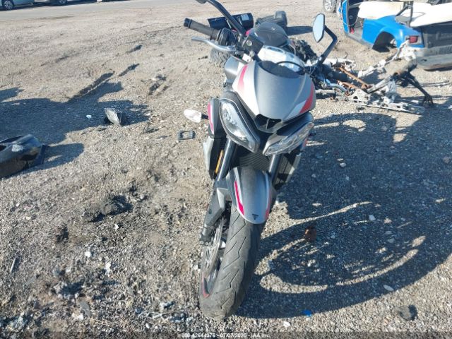 2020 TRIUMPH MOTORCYCLE STREET TRIPLE SMTA544D1LTAA1607 Photo 4
