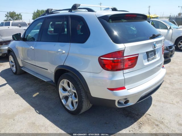 2012 BMW X5 5UXZW0C58CL671141 Photo 2