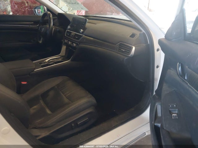 Honda lfb2 2019 1HGCV3F96KA021293 Image 5