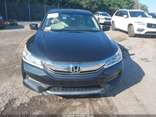 1HGCR2F88HA084152 Honda k24w1