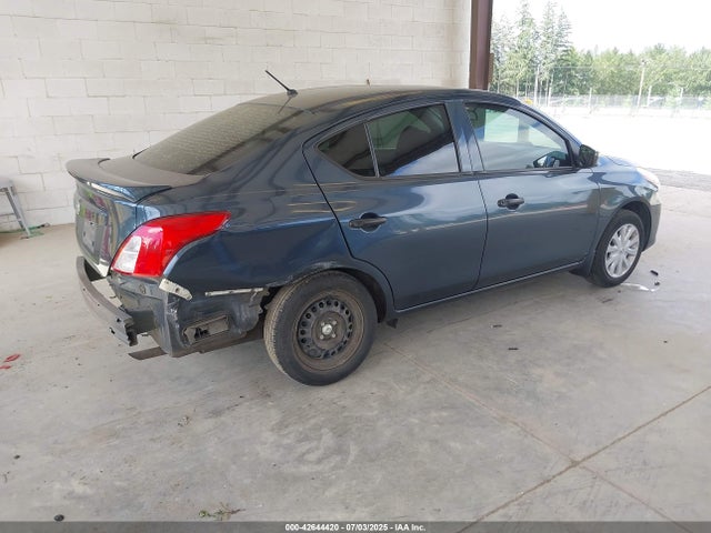 3N1CN7AP0HL816274 Nissan 2017