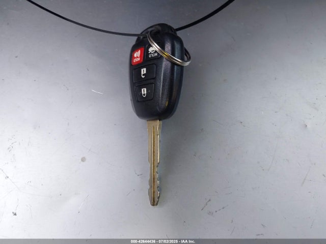 Toyota 2zr-fe 2018 5YFBURHE0JP754802 Image 11