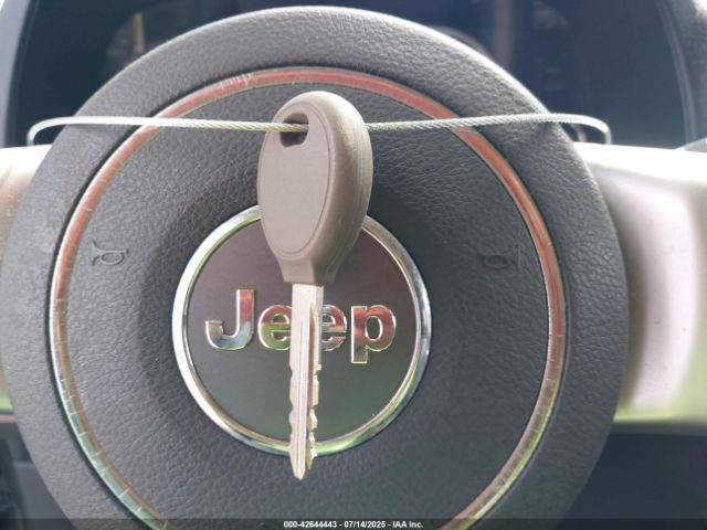 2016 JEEP COMPASS 1C4NJCEA2GD648240 Photo 10