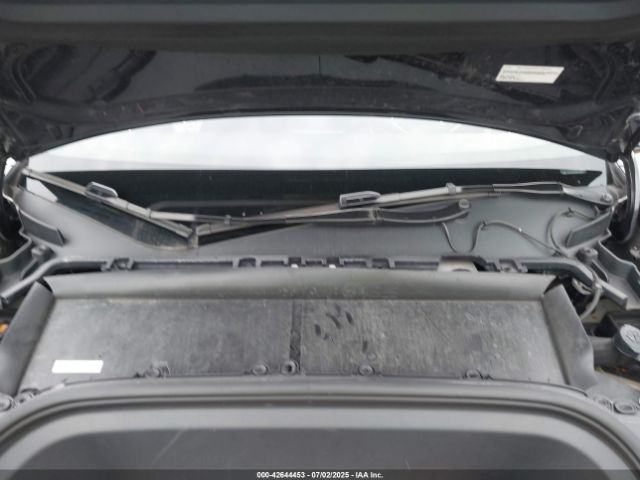 2024 TESLA MODEL Y 7SAYGDED3RF041788 Photo 9