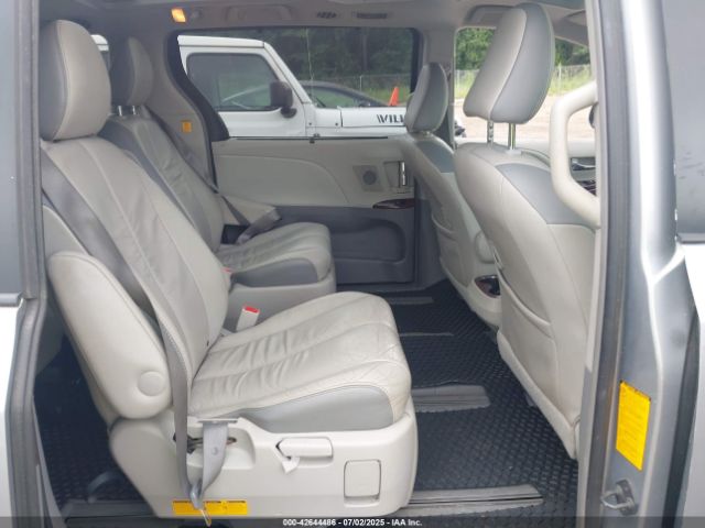 2011 TOYOTA SIENNA 5TDYK3DC2BS166913 Photo 7