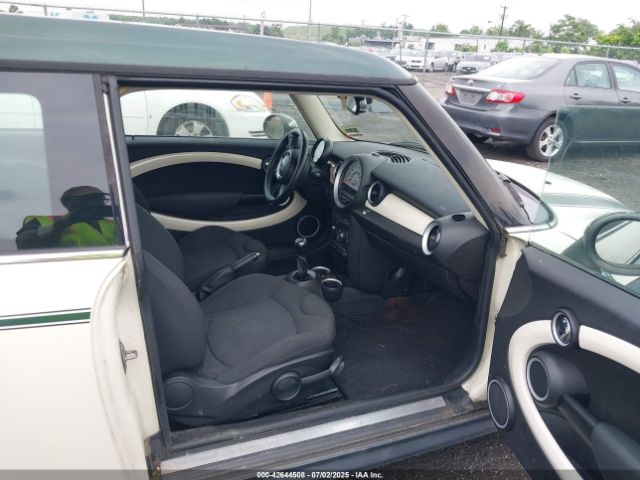 2013 MINI CLUBMAN WMWZG3C55DTY32706 Photo 4