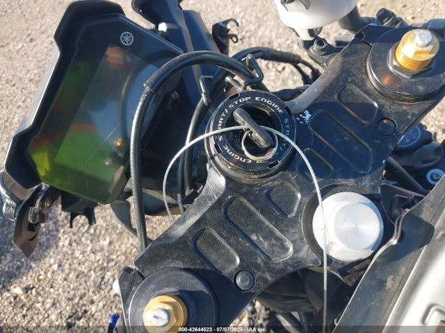 JYARM38EXNA002090 Yamaha Yzf690