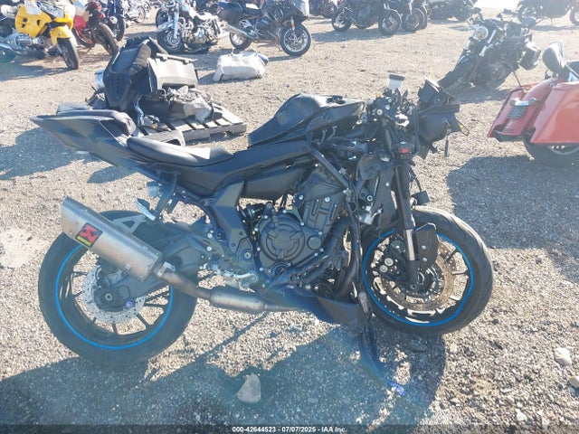 JYARM38EXNA002090 Yamaha Yzf690