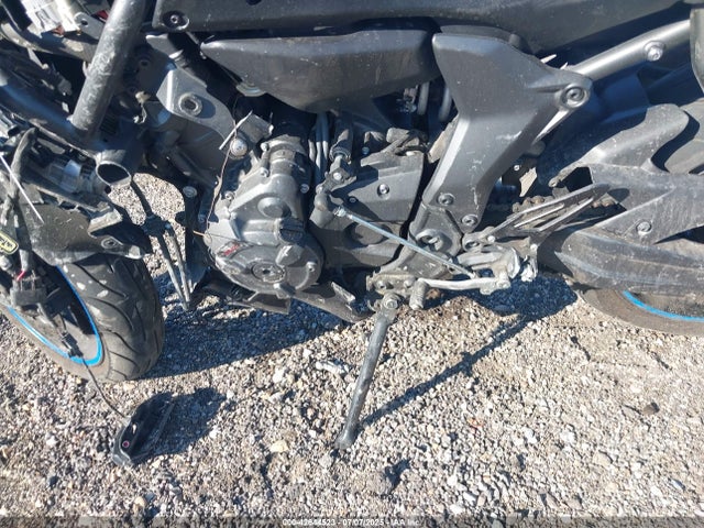JYARM38EXNA002090 Yamaha Yzf690