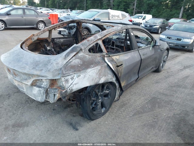 2022 TESLA MODEL 3 5YJ3E1EB6NF242444 Photo 3