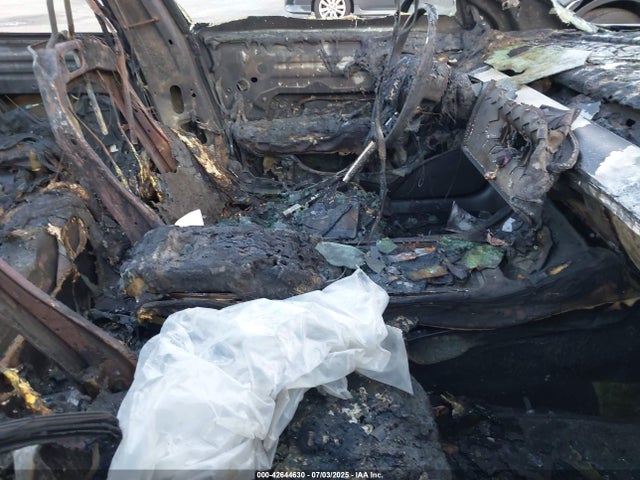 2022 TESLA MODEL 3 5YJ3E1EB6NF242444 Photo 4