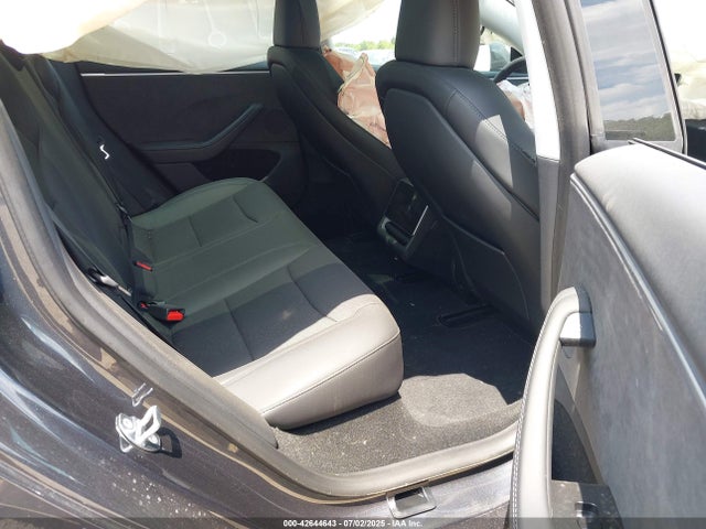 2025 TESLA MODEL 3 5YJ3E1EB0SF995723 Photo 7