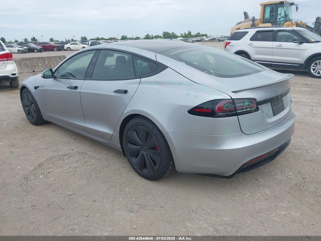 2025 TESLA MODEL S 5YJSA1E65SF547827 Photo 2