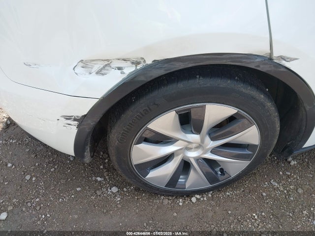 2021 TESLA MODEL Y 5YJYGDEDXMF109655 Photo 5