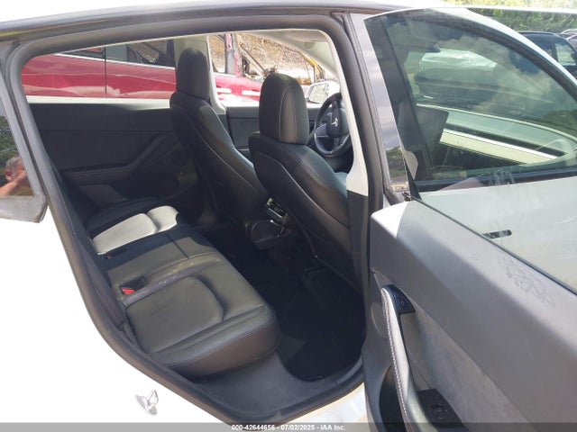 2021 TESLA MODEL Y 5YJYGDEDXMF109655 Photo 7