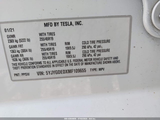 2021 TESLA MODEL Y 5YJYGDEDXMF109655 Photo 8