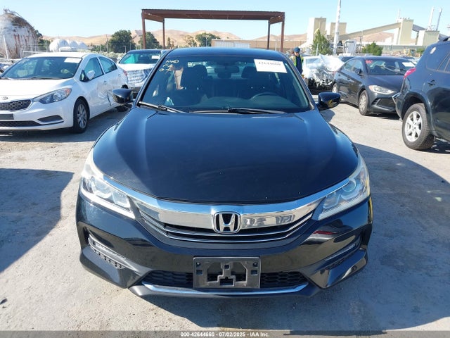 1HGCR2F54GA077977 Honda k24w1
