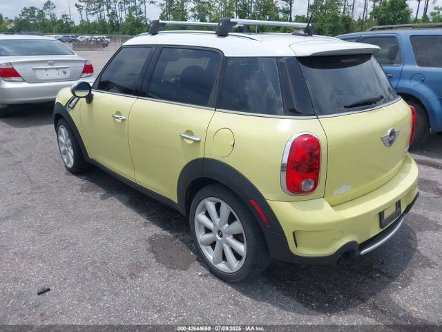 2011 MINI COOPER S COUNTRYMAN WMWZC3C55BWM25833 Photo 2