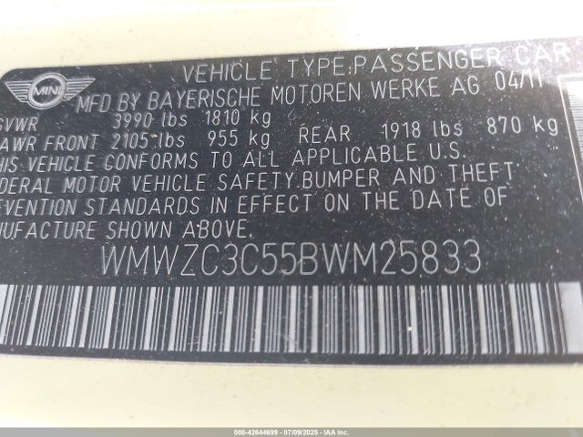 2011 MINI COOPER S COUNTRYMAN WMWZC3C55BWM25833 Photo 8