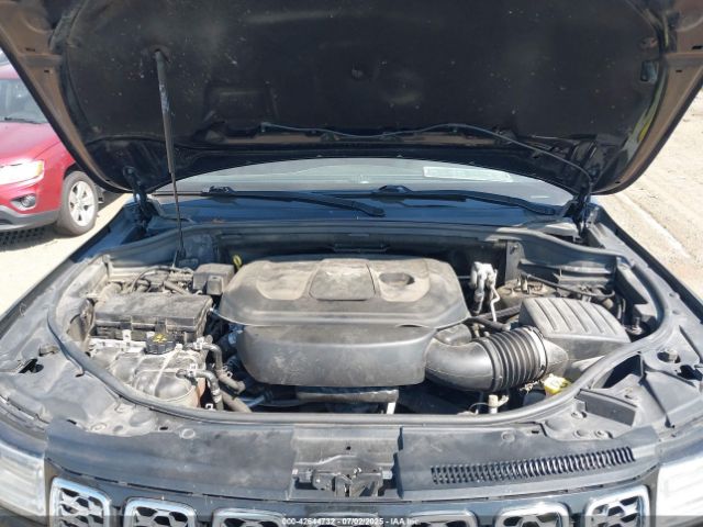 2017 JEEP GRAND CHEROKEE 1C4RJFCG1HC883343 Photo 9