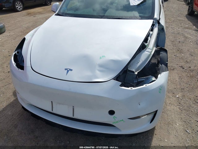 7SAYGDEE7PA202999 Tesla Model Y