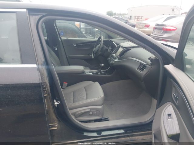 2019 CHEVROLET IMPALA 1G11X5SA8KU119616 Photo 4