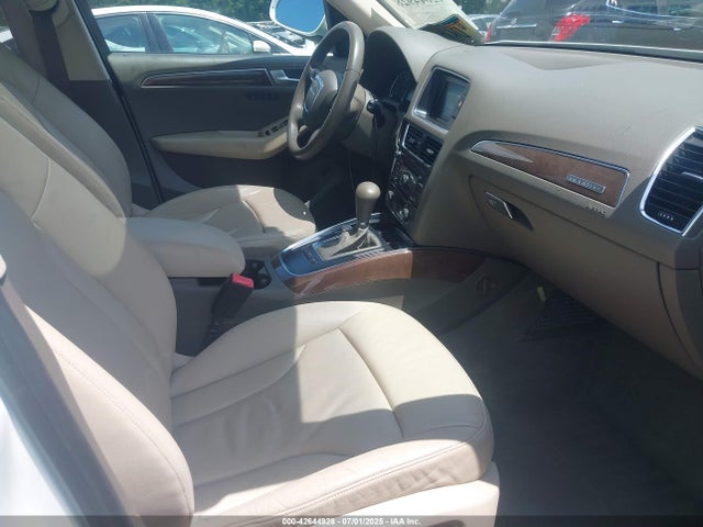 2010 AUDI Q5 WA1LKAFP2AA019267 Photo 4