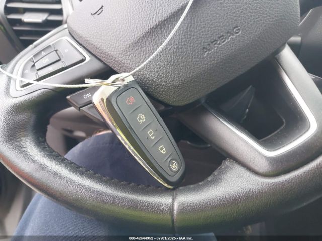 2017 FORD ESCAPE 1FMCU0JD0HUC72597 Photo 10