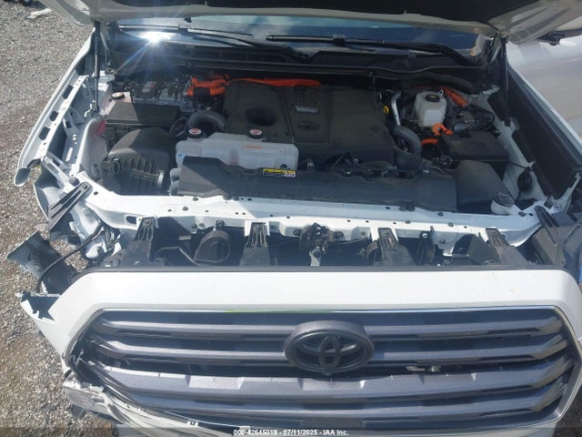 2024 TOYOTA SEQUOIA 7SVAAABA1RX043351 Photo 9