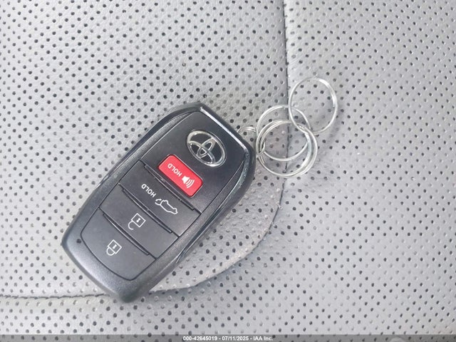 2024 TOYOTA SEQUOIA 7SVAAABA1RX043351 Photo 10