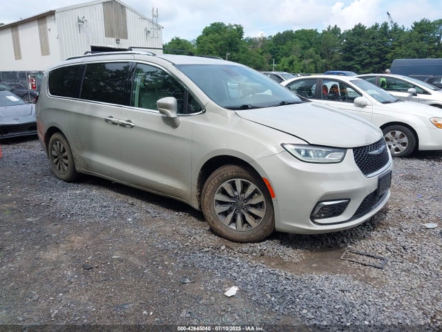 2021 CHRYSLER PACIFICA HYBRID 2C4RC1L73MR581048