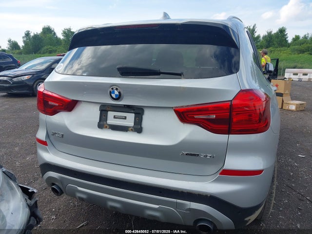 5UXTR9C52KLR04169 BMW X3