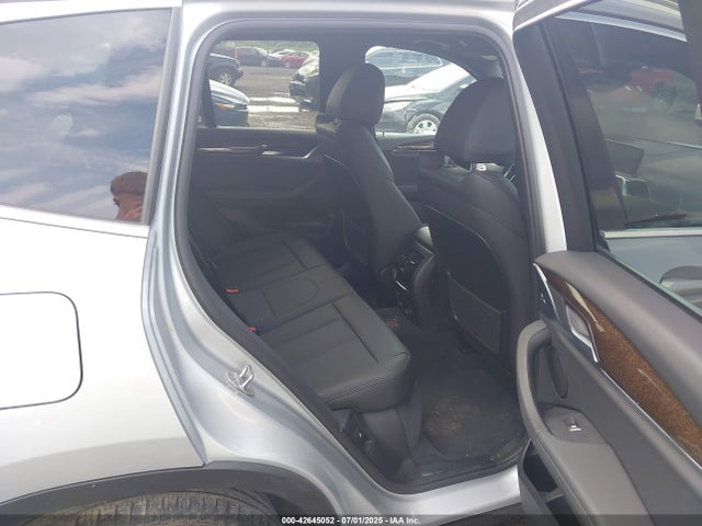 5UXTR9C52KLR04169 BMW X3