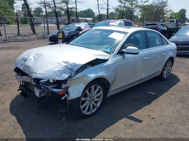 2013 AUDI A4 WAUFFAFL1DN041937 Photo 1