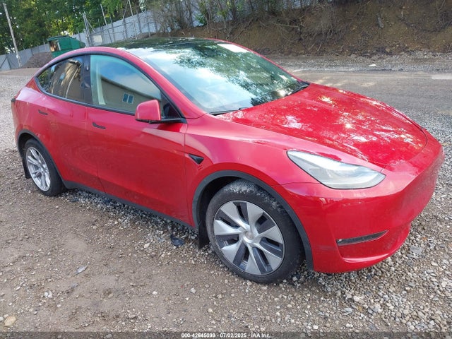 2023 TESLA MODEL Y 7SAYGAEE9PF865007 Photo 0