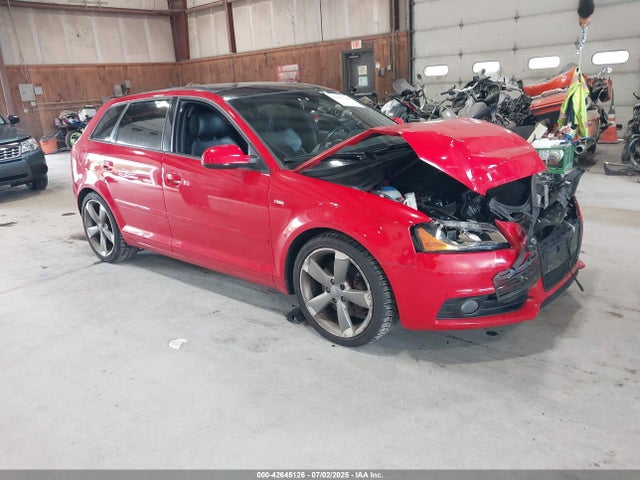 2012 AUDI A3 WAUPEAFM1CA120174 Photo 0
