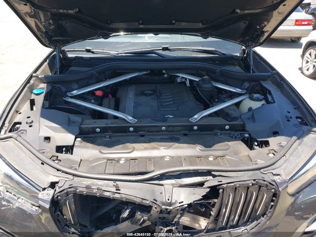 BMW X5 2019 5UXCR6C58KLL51591 Image 10