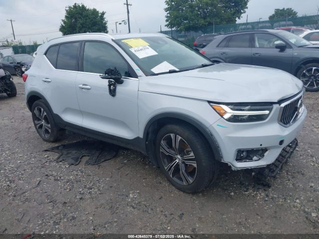 2021 VOLVO XC40 YV4162UL6M2476490