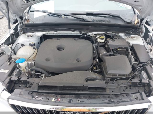 2021 VOLVO XC40 YV4162UL6M2476490 Photo 9