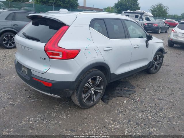 2021 VOLVO XC40 YV4162UL6M2476490 Photo 3