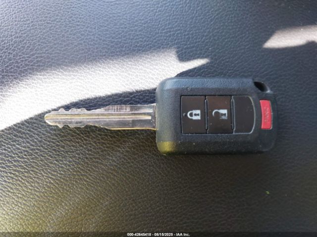 2018 MITSUBISHI ECLIPSE CROSS JA4AT4AA7JZ065123 Photo 10