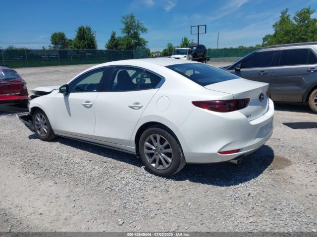 2019 MAZDA MAZDA3 JM1BPABL7K1123048 Photo 2