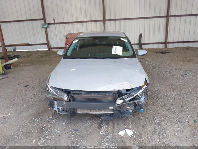 Продажа на аукционе авто 2021 Hyundai Elantra Preferred Ivt, vin: KMHLM4AGXMU159669, номер лота: 42645478