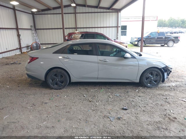 Продажа на аукционе авто 2021 Hyundai Elantra Preferred Ivt, vin: KMHLM4AGXMU159669, номер лота: 42645478