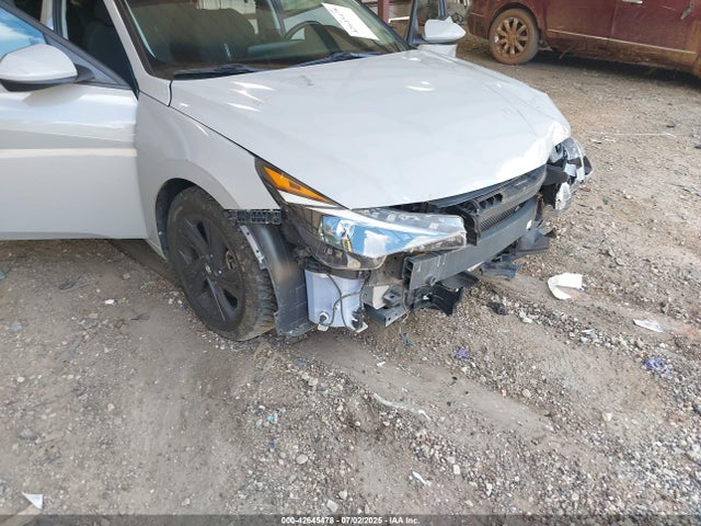 Продажа на аукционе авто 2021 Hyundai Elantra Preferred Ivt, vin: KMHLM4AGXMU159669, номер лота: 42645478